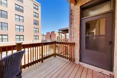 946 W Sheridan Road #2, Chicago, IL 60613 - Photo 16