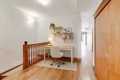 946 W Sheridan Road #2, Chicago, IL 60613 - Photo 10