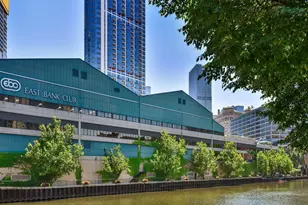 501 N Clinton St, Chicago, IL 60654 - Photo 22