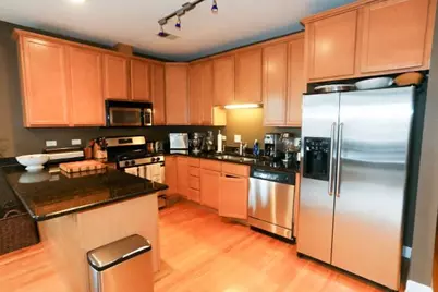 3655 N Southport Avenue #2N, Chicago, IL 60613 - Photo 4