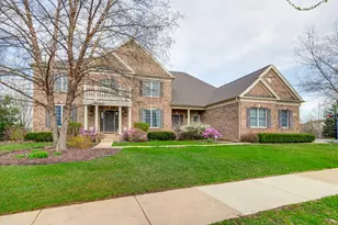 6 Turnbury Ct, Hawthorn Woods, IL 60047 - Photo 2