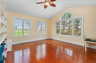 6 Turnbury Ct, Hawthorn Woods, IL 60047 - Photo 14