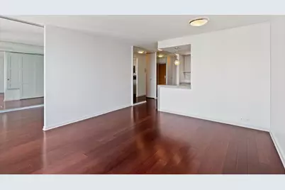 155 N Harbor Drive #2201, Chicago, IL 60601 - Photo 8