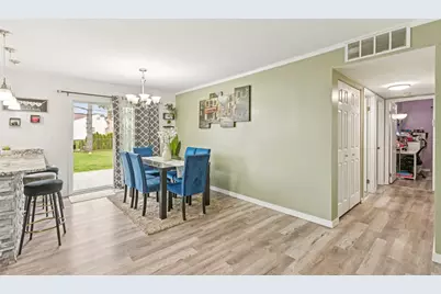 2 Emerson Drive, Schaumburg, IL 60194 - Photo 10