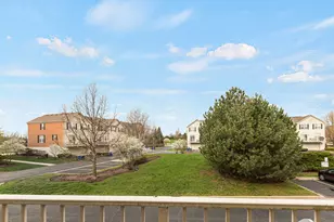 674 Lambert Ln, Bartlett, IL 60103 - Photo 20