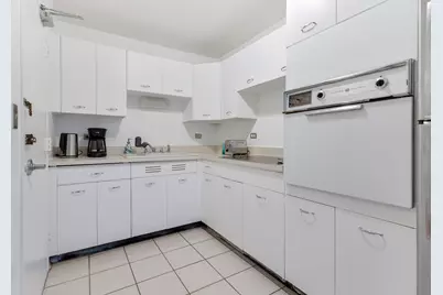 6301 N Sheridan Road #3A, Chicago, IL 60660 - Photo 8