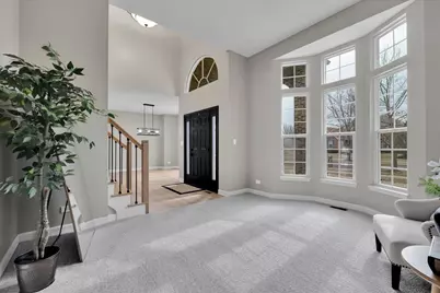 555 Bluestem Drive, Yorkville, IL 60560 - Photo 6