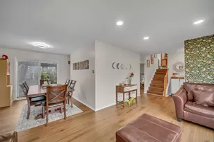 401 Greentree Pkwy, Libertyville, IL 60048 - Photo 10