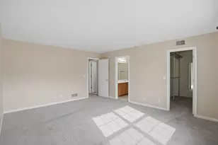 2720 N Greenwood Ave, Arlington Heights, IL 60004 - Photo 10