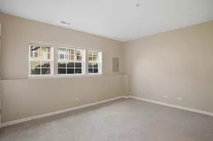 2720 N Greenwood Ave, Arlington Heights, IL 60004 - Photo 16