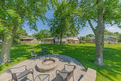 220 Pfaff Drive, Frankfort, IL 60423 - Photo 18