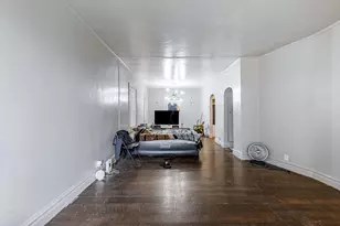 7526 S Merrill Ave, Chicago, IL 60649 - Photo 4