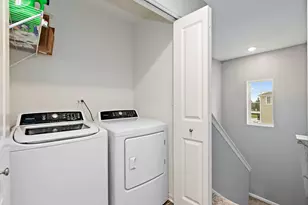 2387 Alison Ave, Pingree Grove, IL 60140 - Photo 20