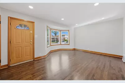 5127 S Hamlin Avenue, Chicago, IL 60632 - Photo 2