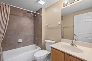 [Address not provided], Palatine, IL 60074 - Photo 18