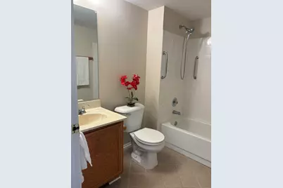 1602 Columbia Circle #4, Bartlett, IL 60103 - Photo 8