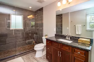 597 Nash Rd, Crystal Lake, IL 60014 - Photo 14