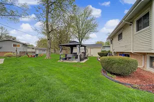 103 Willow St, Park Forest, IL 60466 - Photo 10