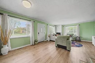103 Willow St, Park Forest, IL 60466 - Photo 16