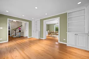 3142 Hemlock Ln, Northbrook, IL 60062 - Photo 2