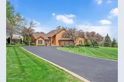 29W170 Pepper Court, West Chicago, IL 60185 - Photo 2