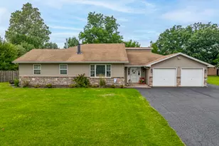 2 Division St, Bristol, IL 60512 - Photo 1
