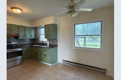 419 E Cleveland Street, Cullom, IL 60929 - Photo 8