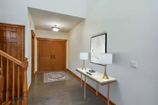 2009 Mackenzie Pl, Wheaton, IL 60187 - Photo 6