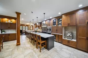 2009 Mackenzie Pl, Wheaton, IL 60187 - Photo 8