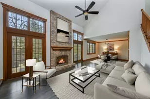 2009 Mackenzie Pl, Wheaton, IL 60187 - Photo 14