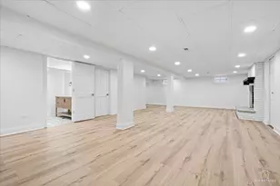 8766 S 83rd Ct, Hickory Hills, IL 60457 - Photo 30