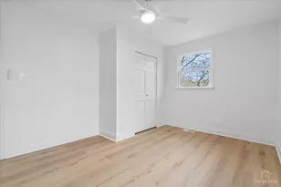 8766 S 83rd Ct, Hickory Hills, IL 60457 - Photo 24