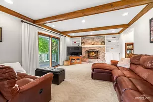 27W343 Churchill Rd, Winfield, IL 60190 - Photo 4