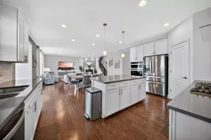 4319 Plantree Rd, Naperville, IL 60564 - Photo 18