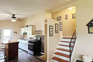 117 Cordova Rd, Carpentersville, IL 60110 - Photo 8