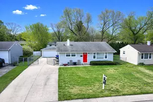 117 Cordova Rd, Carpentersville, IL 60110 - Photo 4