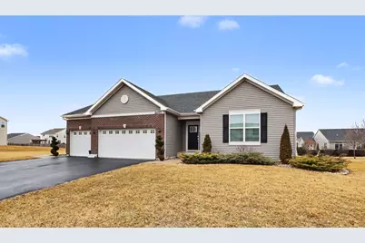 2077 Hearthstone Avenue, Yorkville, IL 60560 - Photo 2