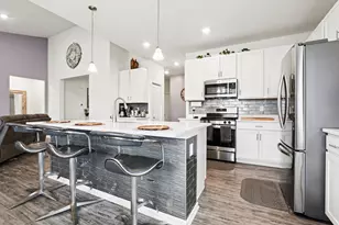 2077 Hearthstone Ave, Yorkville, IL 60560 - Photo 6