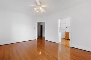 816 Mulford St, Evanston, IL 60202 - Photo 8