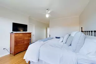 4010 N Clark St, Chicago, IL 60613 - Photo 32