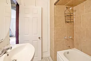 1034 Talma St, Aurora, IL 60505 - Photo 14
