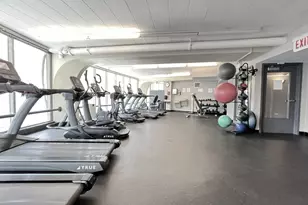 300 N State St, Chicago, IL 60654 - Photo 12