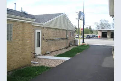[Address not provided], Wood Dale, IL 60191 - Photo 4