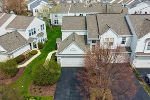 24928 Franklin Ln, Plainfield, IL 60585 - Photo 2