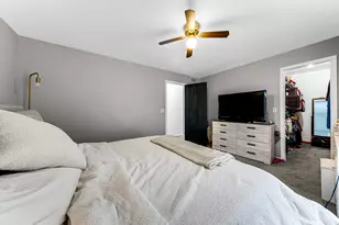 1165 Blackburn Dr, Grayslake, IL 60030 - Photo 10