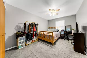 1165 Blackburn Dr, Grayslake, IL 60030 - Photo 12