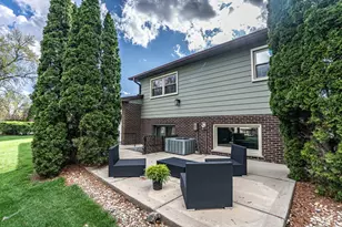 909 S Waverly Pl, Mount Prospect, IL 60056 - Photo 28