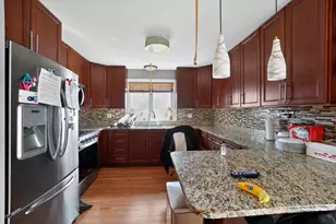 540 N Michigan Ave, Villa Park, IL 60181 - Photo 16