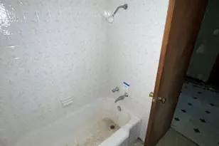 10209 S Vernon Ave, Chicago, IL 60628 - Photo 8