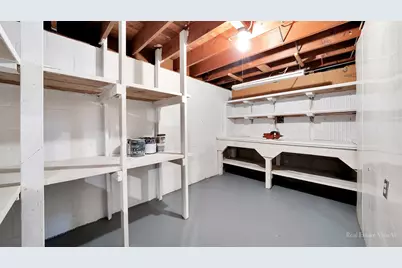 319 N Lord Avenue, Carpentersville, IL 60110 - Photo 24